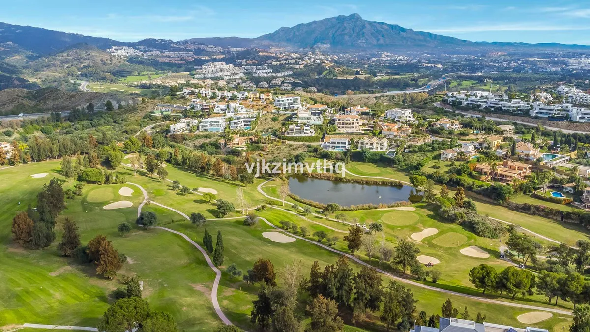 79b15a33-e3ed-41fa-9cb5-88561e27bb36