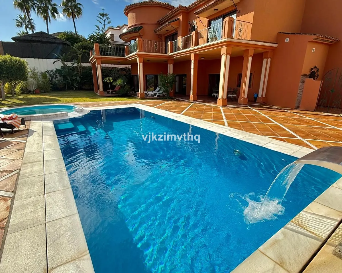 b8f8154f-a20b-43f2-aa98-39126da12343