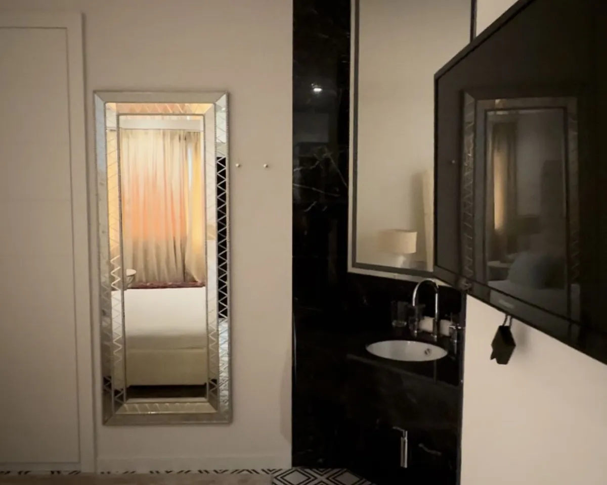 33dc7c62-9071-4026-92f5-1b04c98e6101