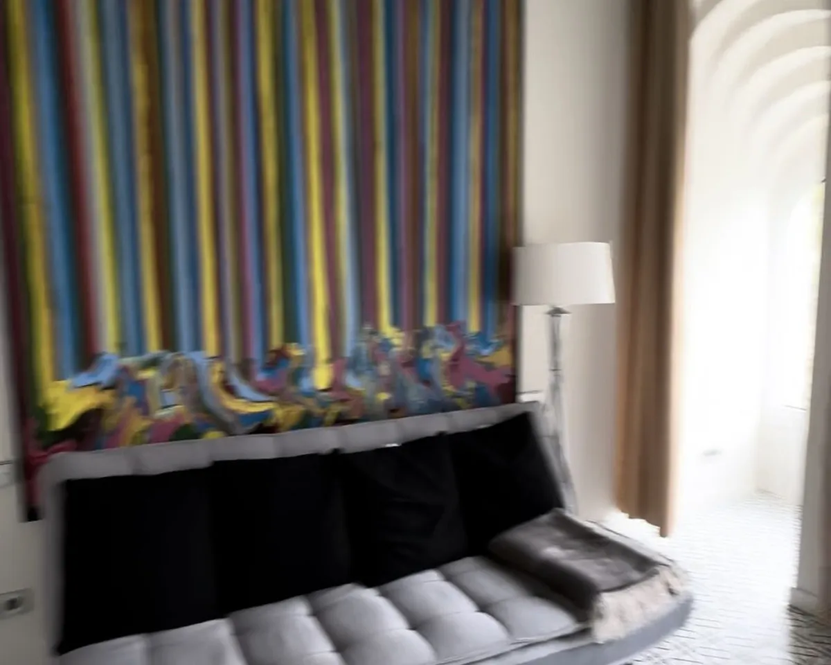 64ad0115-4799-4996-882a-8ce50ce6f825