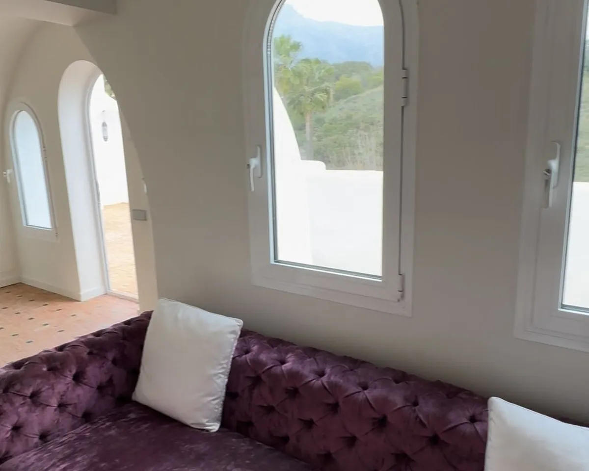 b1bae2b2-7c3b-48a7-ac3f-c4c6455fbce8