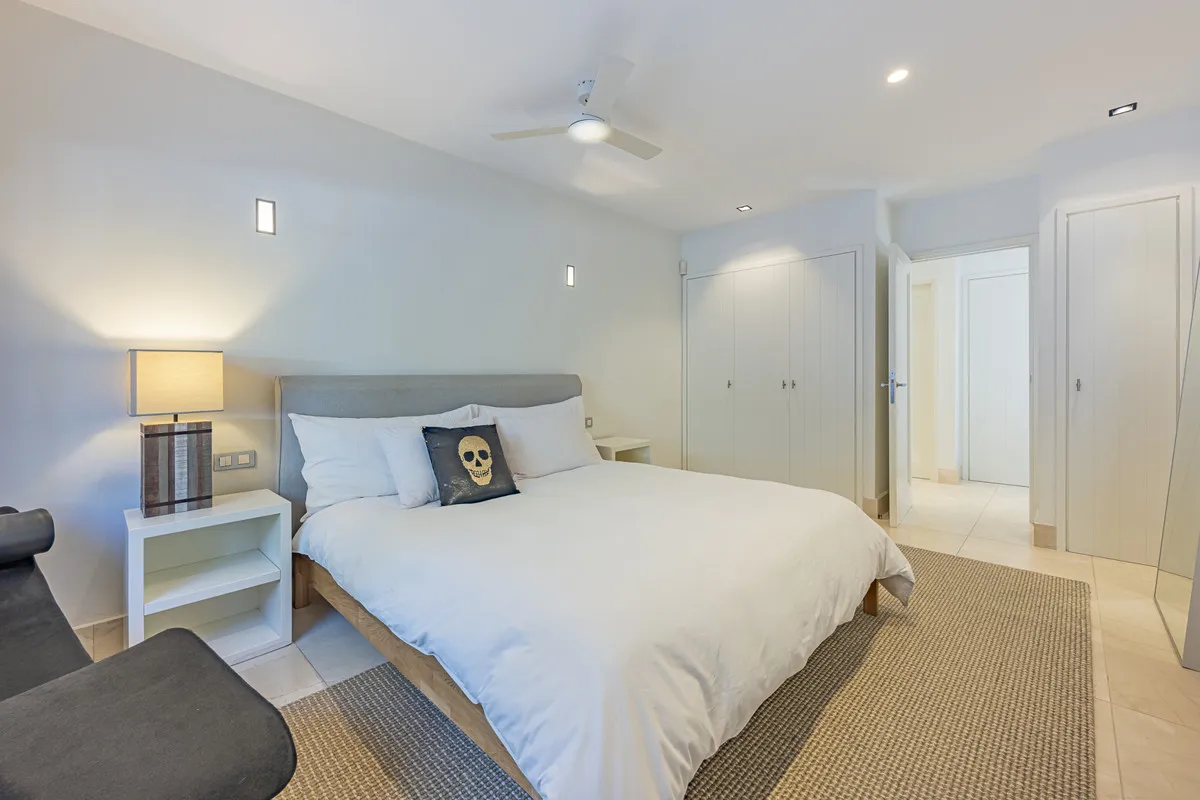 a4ae0dbf-31b5-4780-a306-020ddede66c3