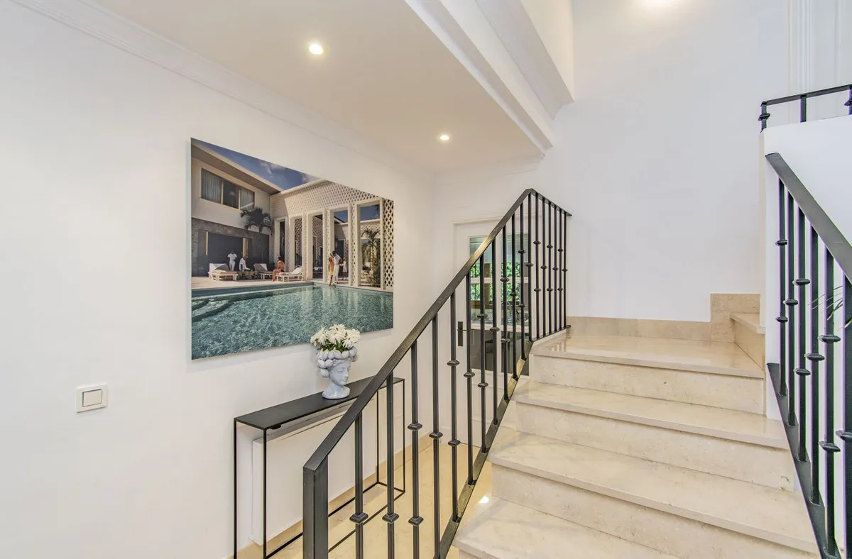 03b6f627-cf49-4f64-92c6-2f3278836999