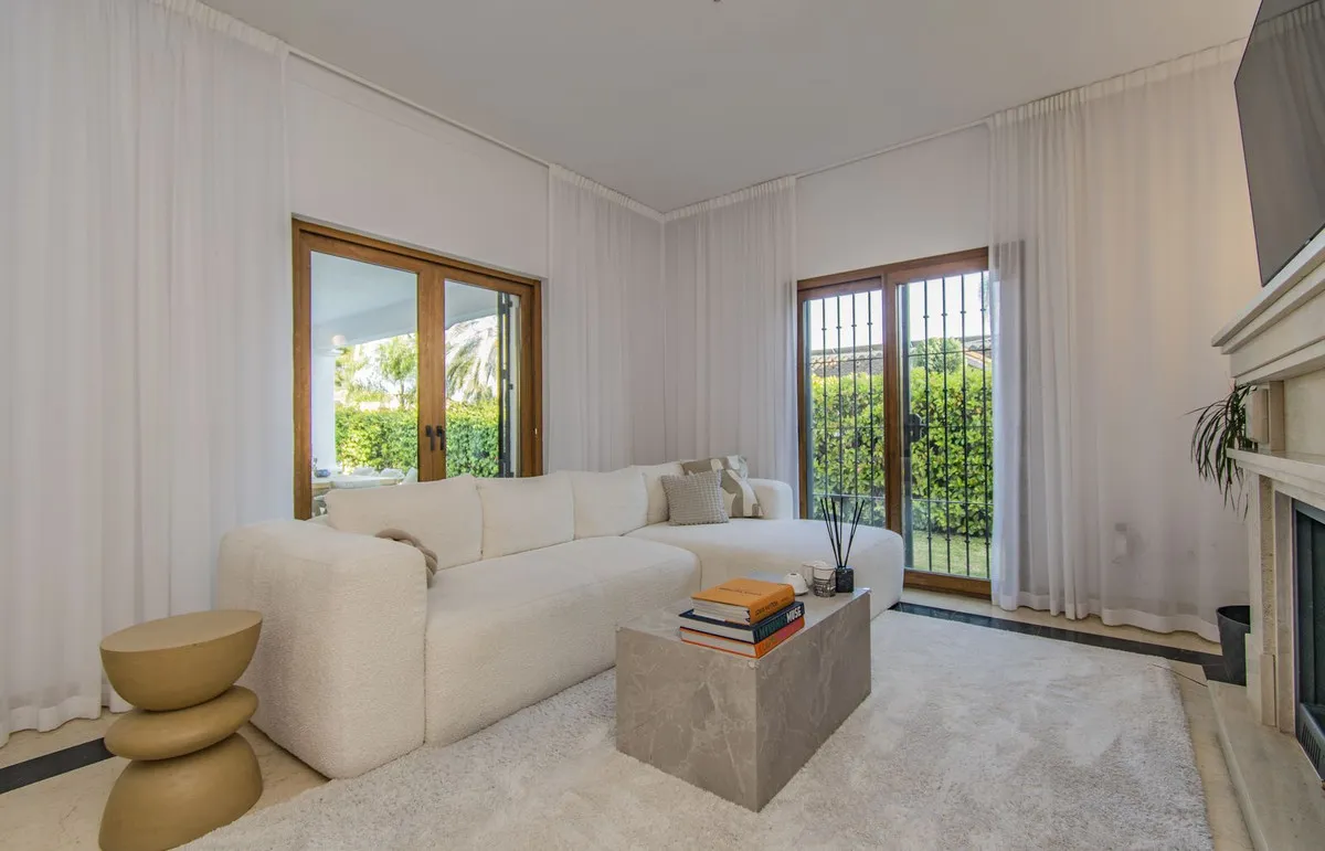 937819a5-5256-4271-92a3-4d6c6441f4d4