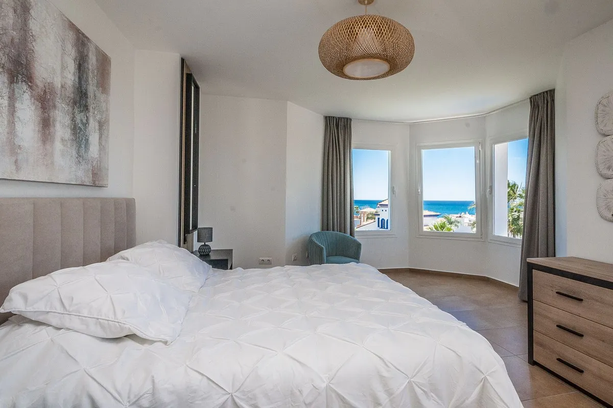 82e262d4-eaf5-4853-a17e-55fc6f5745f5