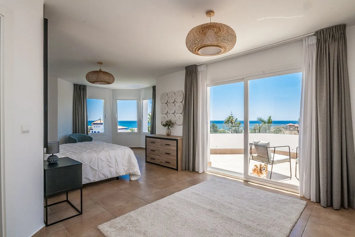 ea8ba5f1-ee91-4a99-815d-f25734f347fa