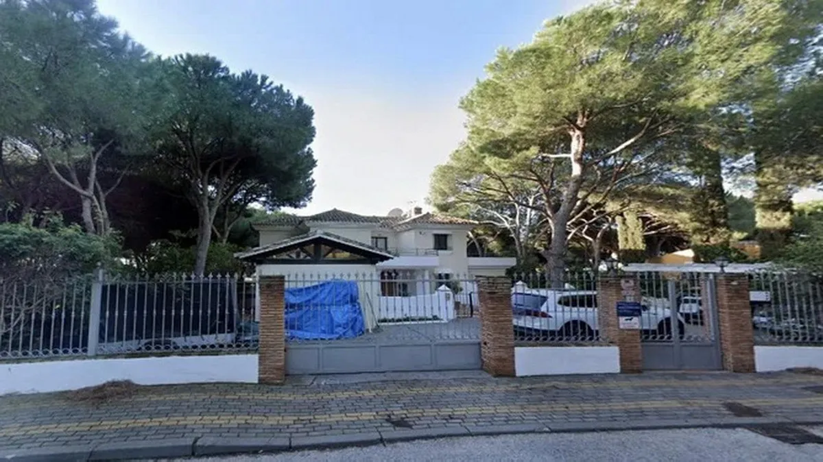 34a8d909-f999-4451-ae9e-e01bc2c6bbd6