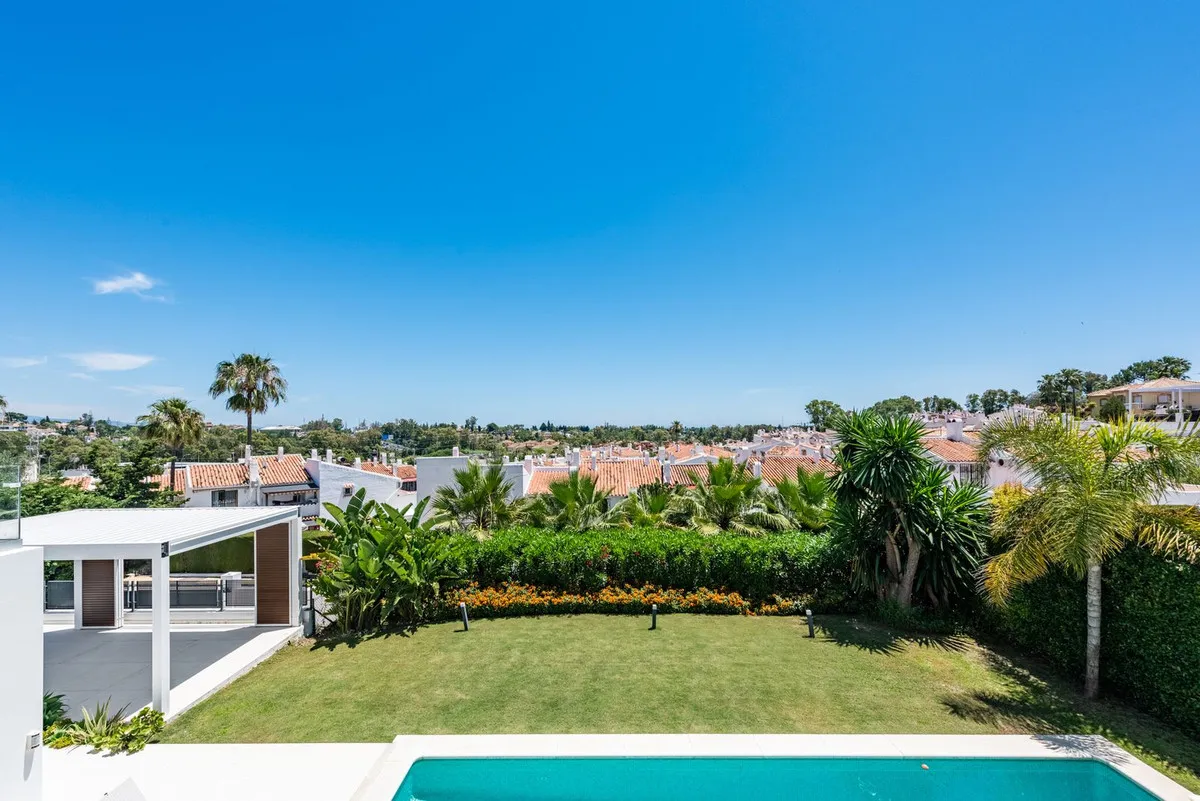 1666aa3d-e4a8-473e-a856-bf7b087e3e3d