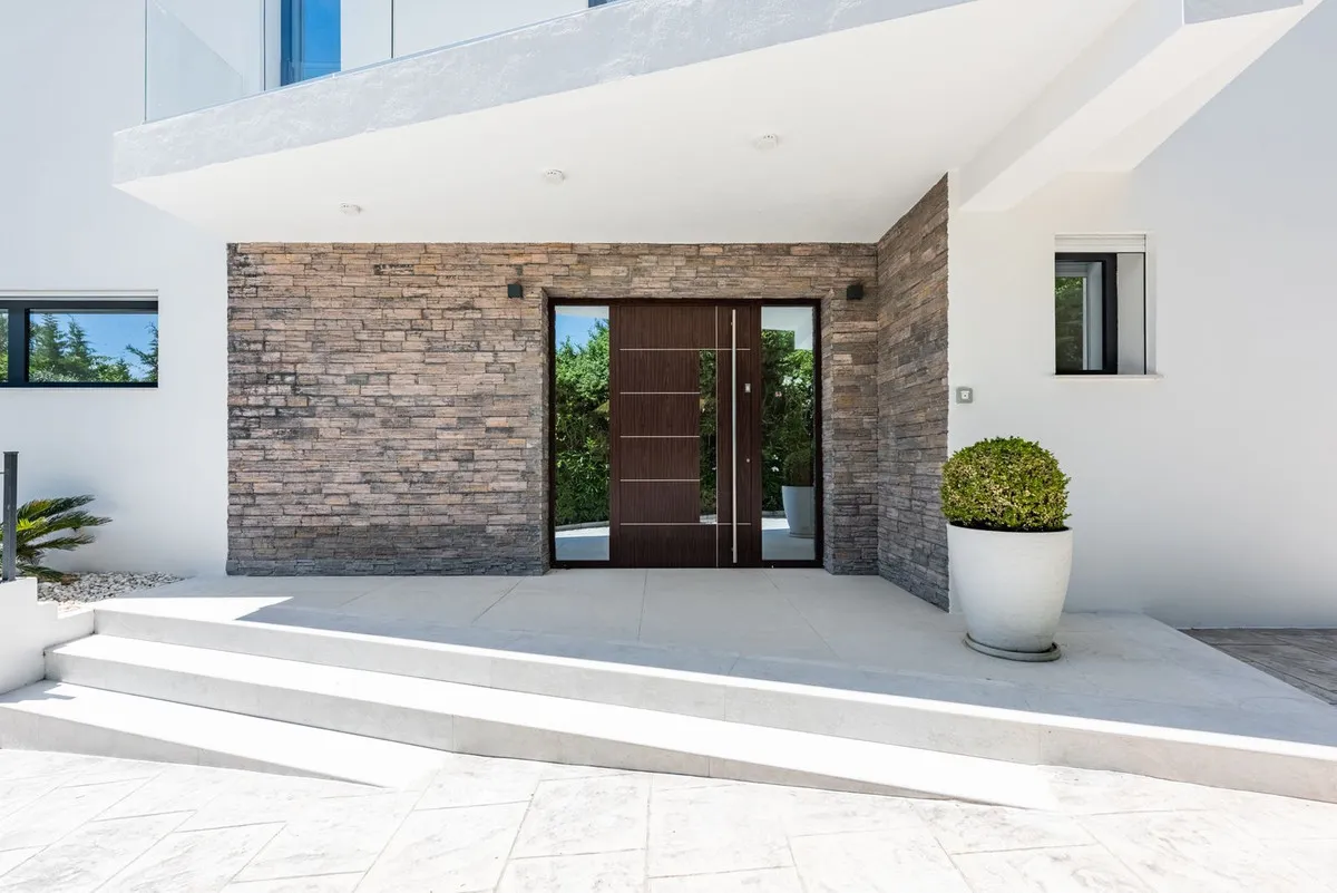 2c7efbe6-7c3d-42f1-af07-3f2a61ac33ab