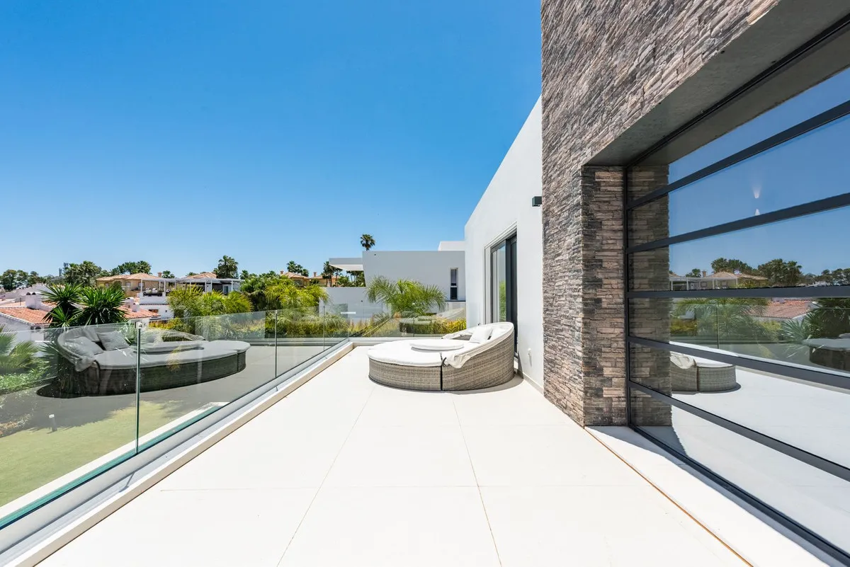 4451b27e-a278-400b-9864-a0de3546b7c7