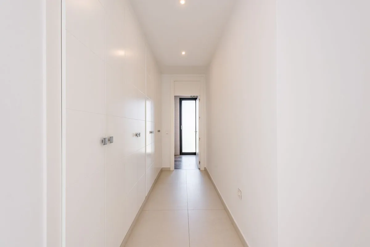 aa700dce-7ef3-47b9-8885-0c7fe1854c0e