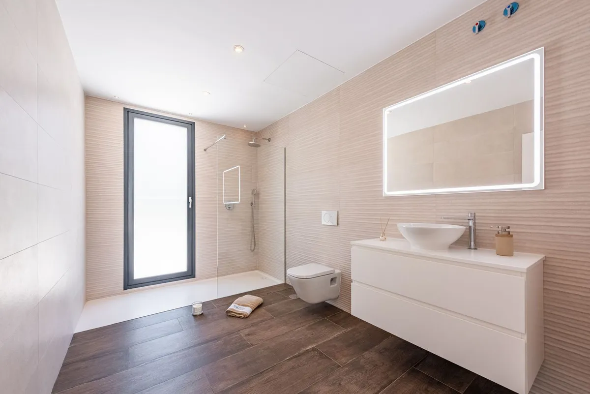 fb59615a-f7ac-41cc-9dce-acb6e124b509