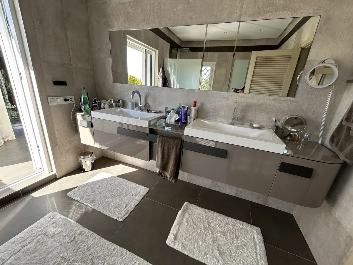 b04689c1-c1dc-49fd-91ce-22fd2b230626