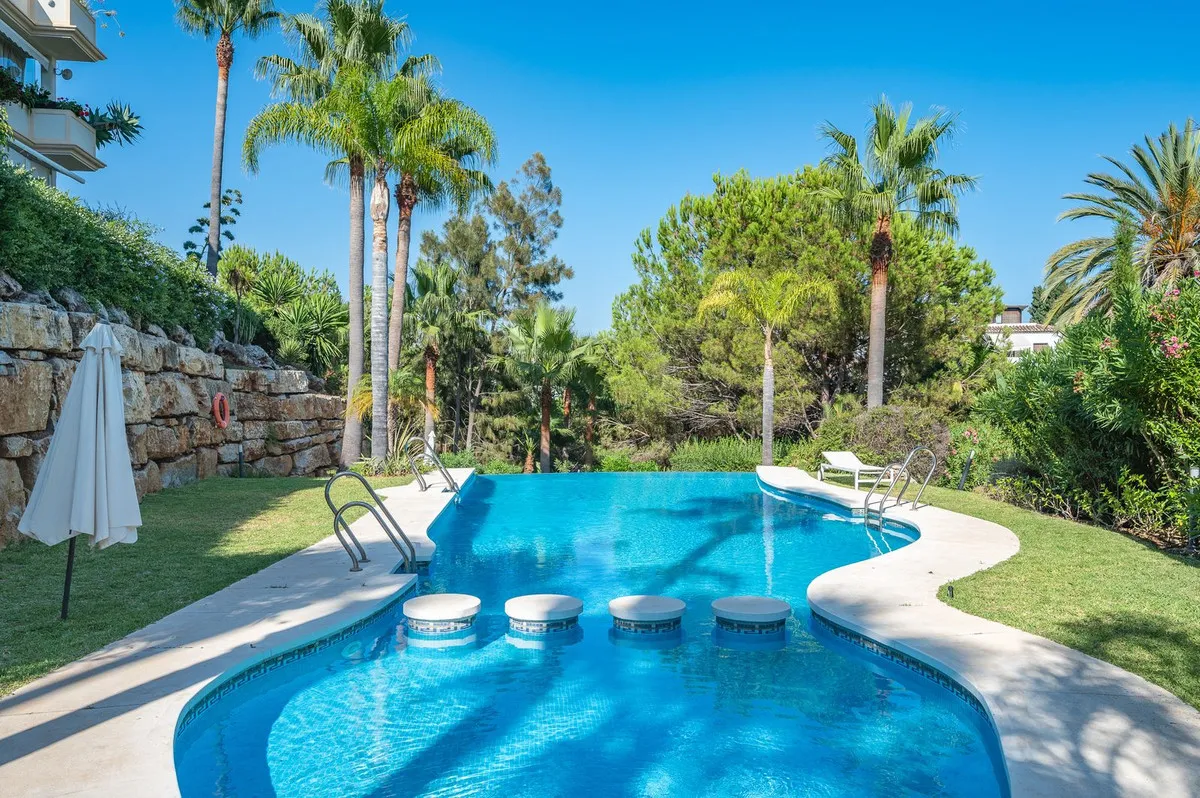 52508925-a785-4f21-81c7-83e64088c61b