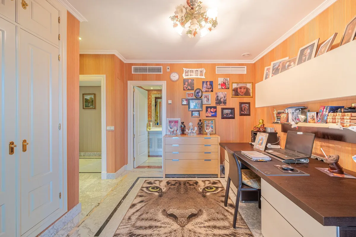 d6bb559c-07a4-4fb9-a15a-d2d0298267c0