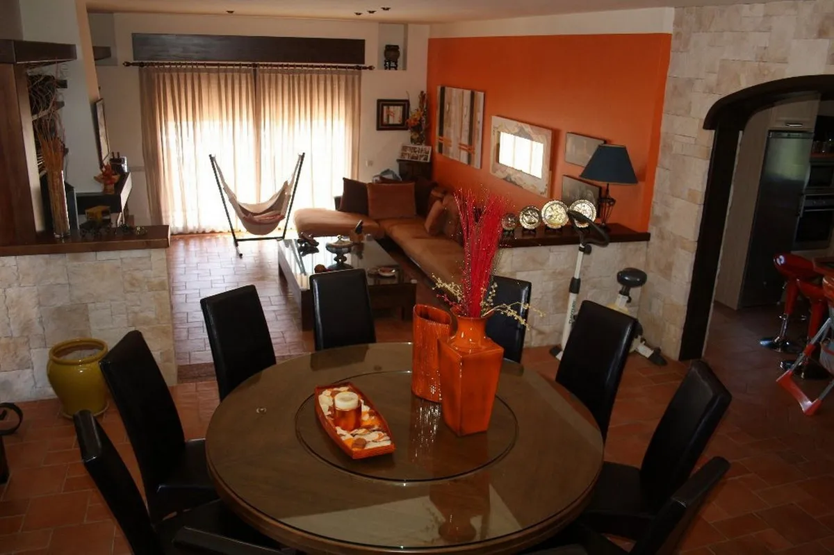 51035450-350a-4a0f-98df-83ca467080ac