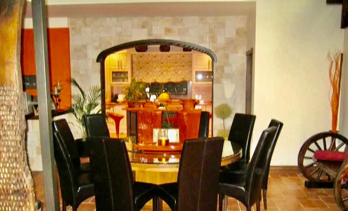 f1cd5950-4de8-4275-a012-e2e901f07b16