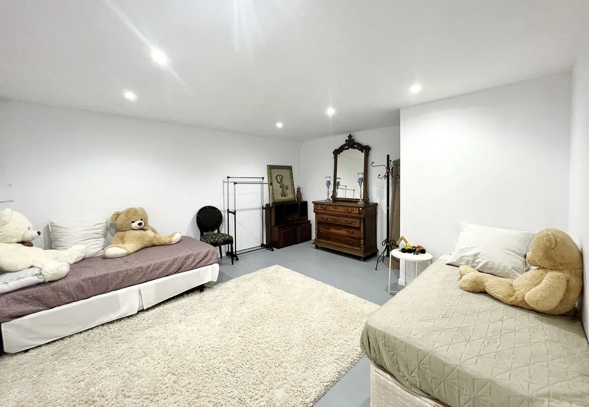 00ce25aa-8d54-4400-99da-8ed0a5cdd29f