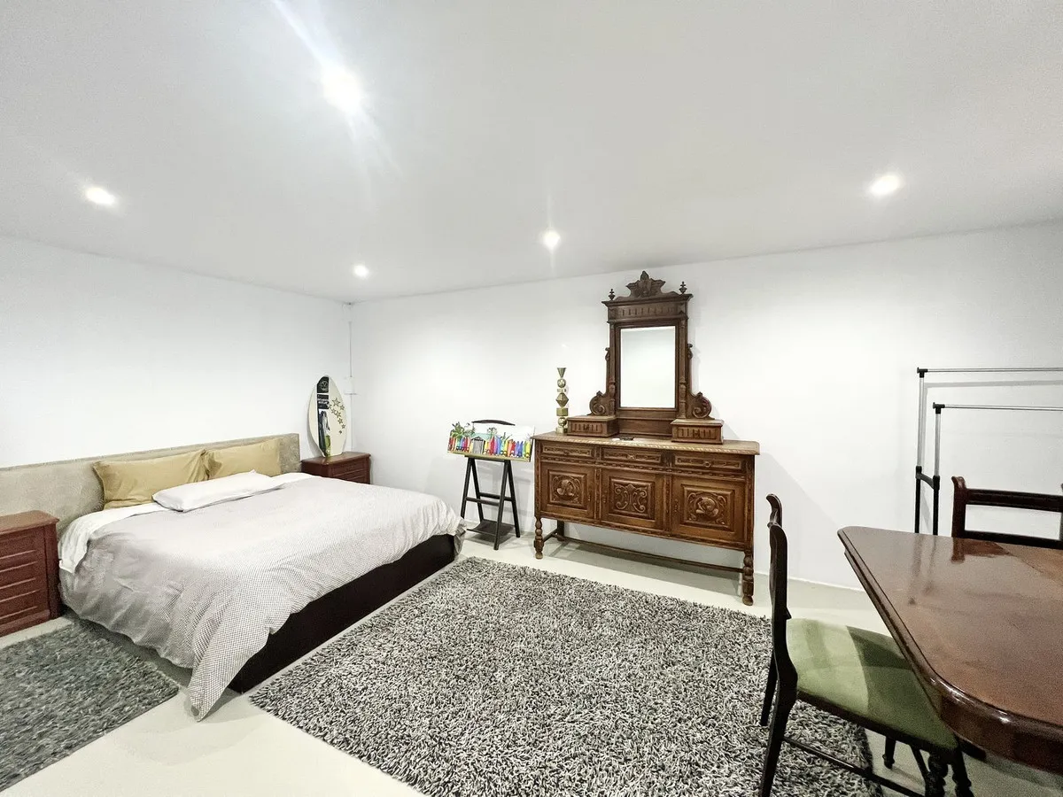 331c8d5b-dcbd-4d53-abf9-c1a7b83df47a