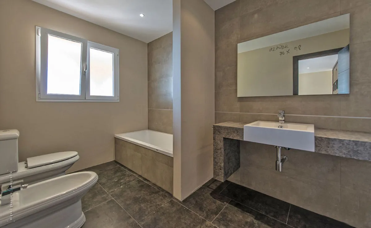 760d6ba9-9106-40d8-aad1-b02cb3ee3c27