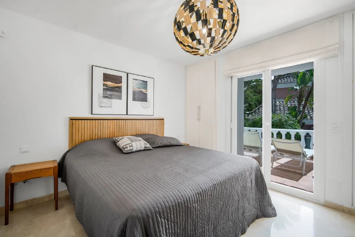 96c354d8-6457-4e0b-9c15-93085bb20fc3