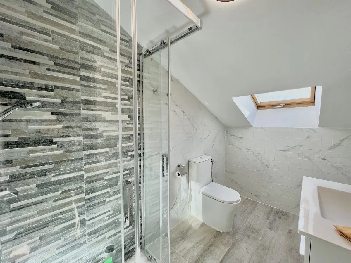 0c36b8fb-9a58-4f92-b846-fb15e5f23b9a