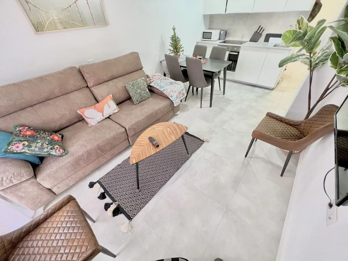 4fae26f0-dab2-4294-b7ea-7f1992838105