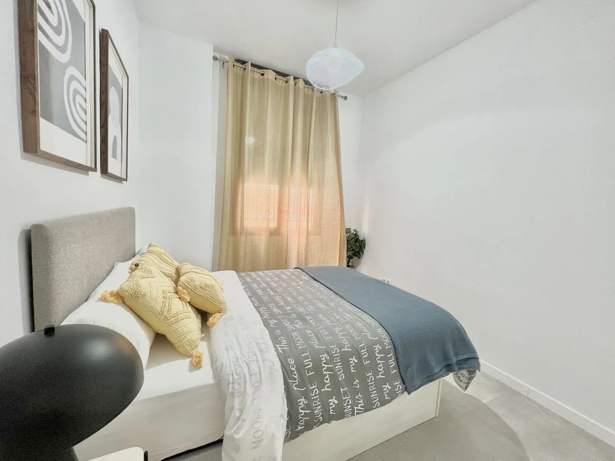 6cb8816b-fa54-491e-9422-bed31db2299b