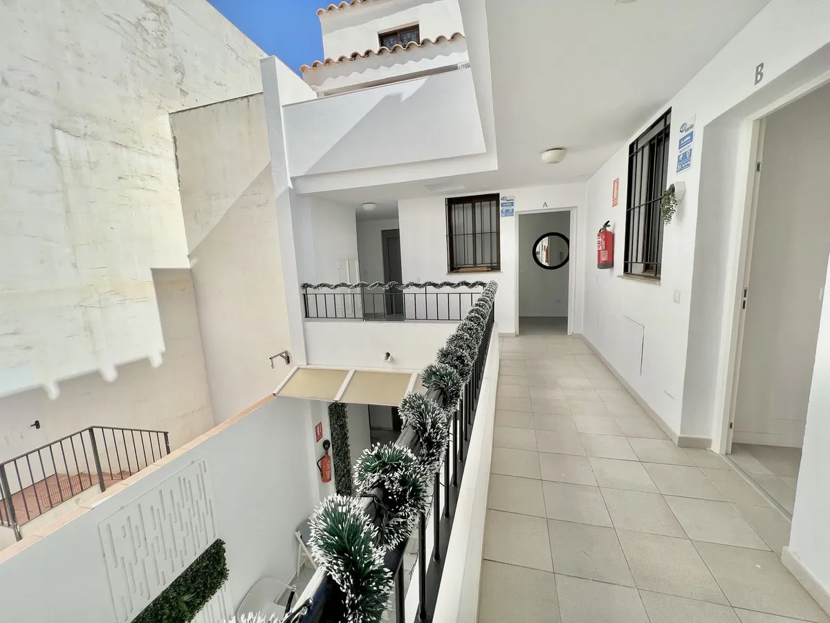 ddabe1a5-d33b-436a-bbed-3b8f10e31a9f