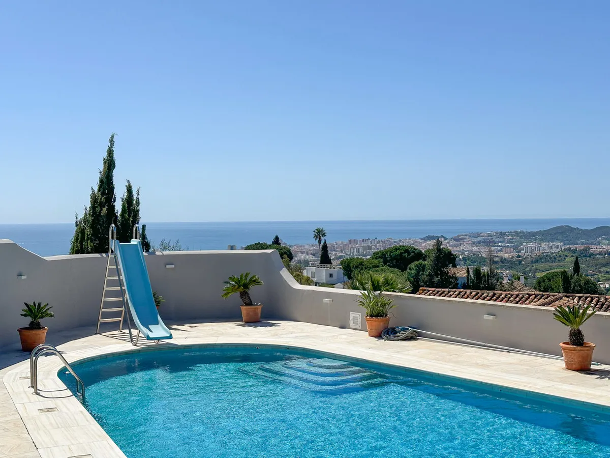 27231372-d3f0-4f29-99d5-413989b58fdc