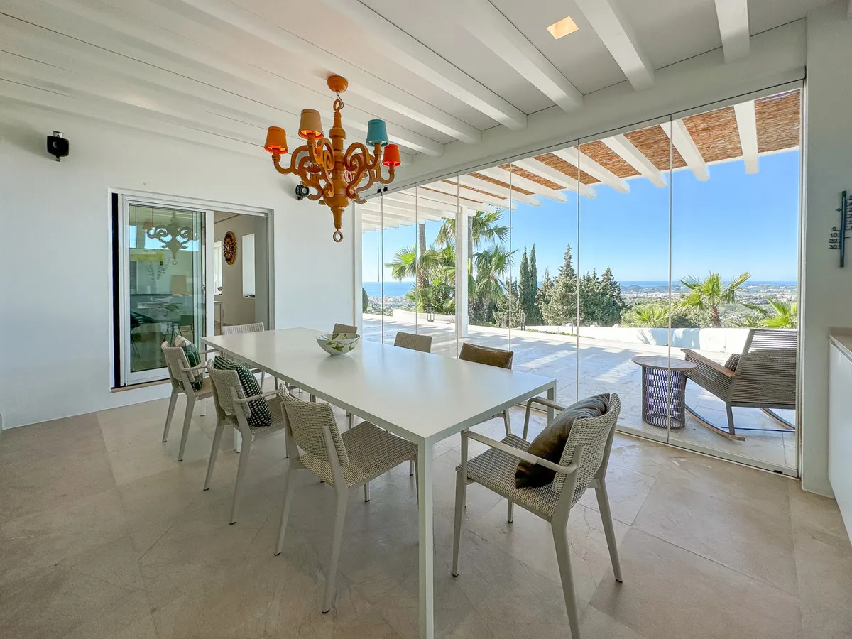 27931ca3-7a9c-4cca-9c61-5c093613460f