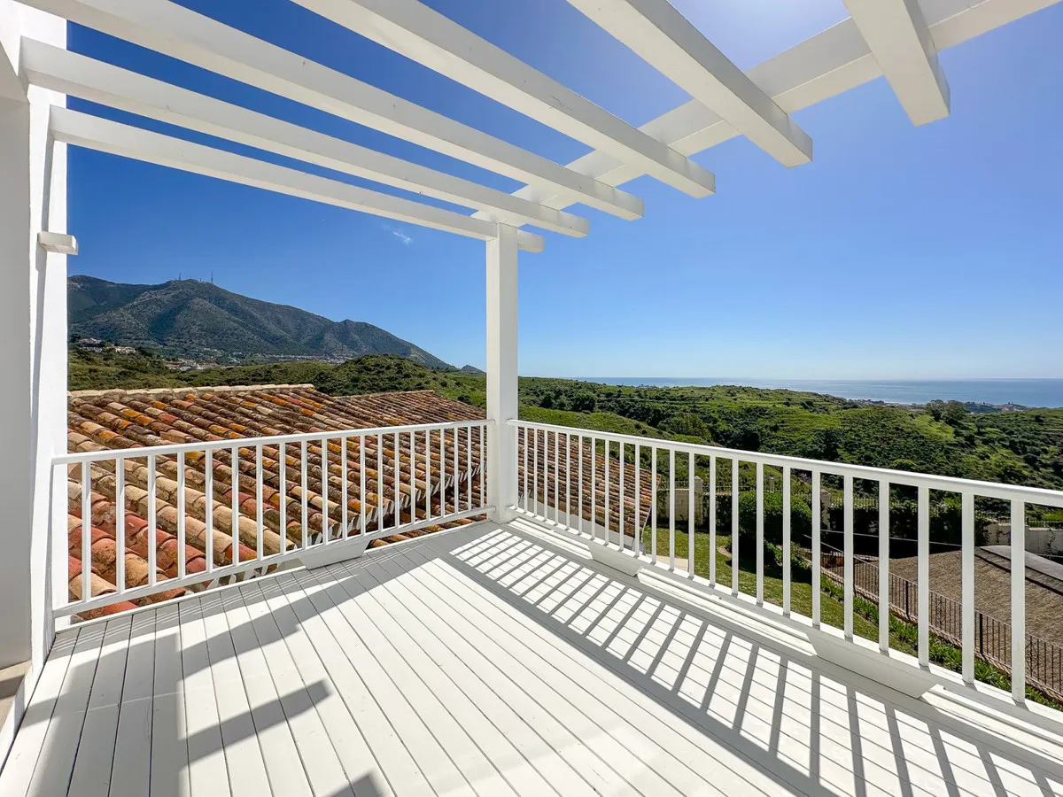 b6049a05-ab79-42a7-8fac-ac1316a7222a