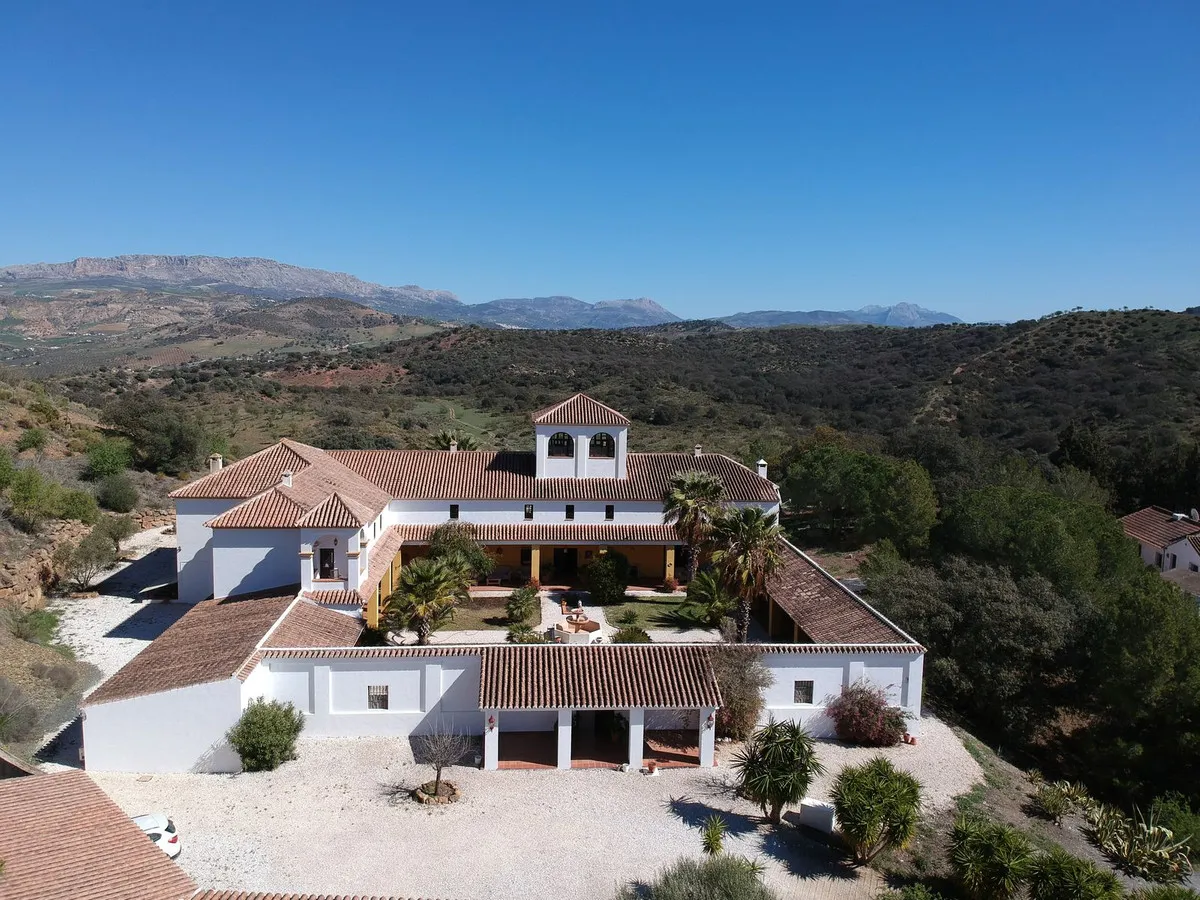 a0f10503-22bc-4f4b-9c7d-1038fe55a2d9