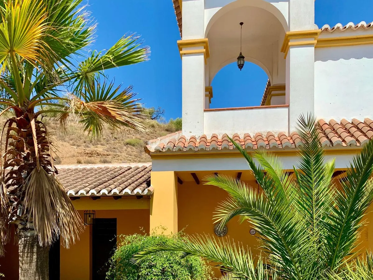 ed7a0b1e-74cc-4e60-9941-cb64aaa7007e