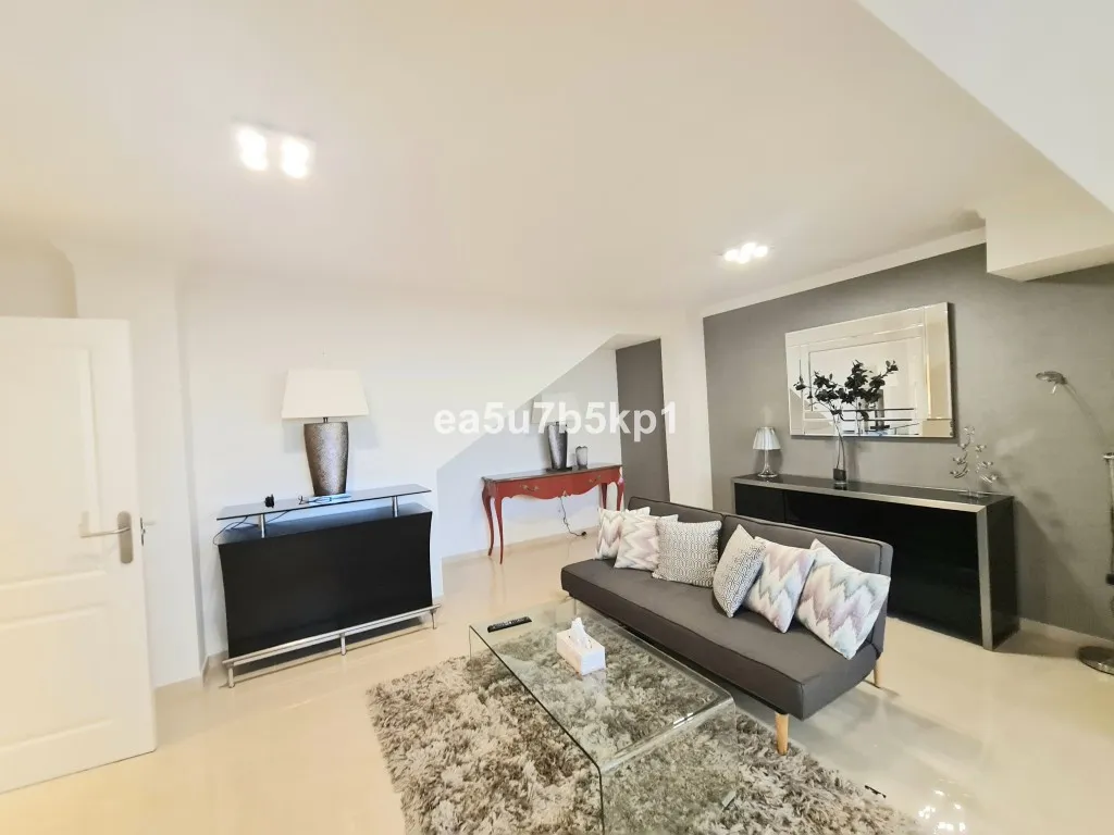 2135ebe4-46c8-463f-9d4f-788f6403f654