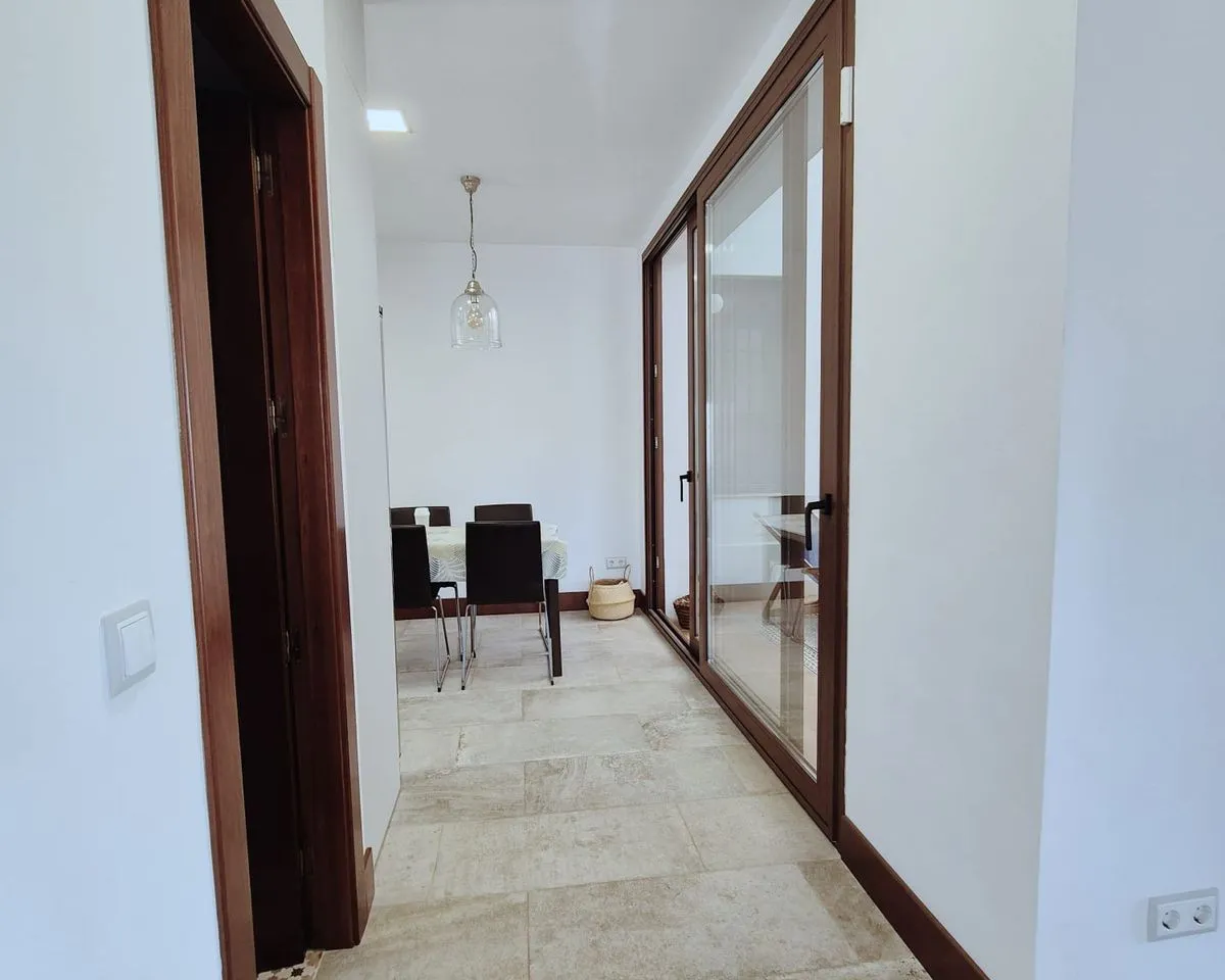 7dd80d89-73f7-40d4-be63-7c8eab1e7ed2