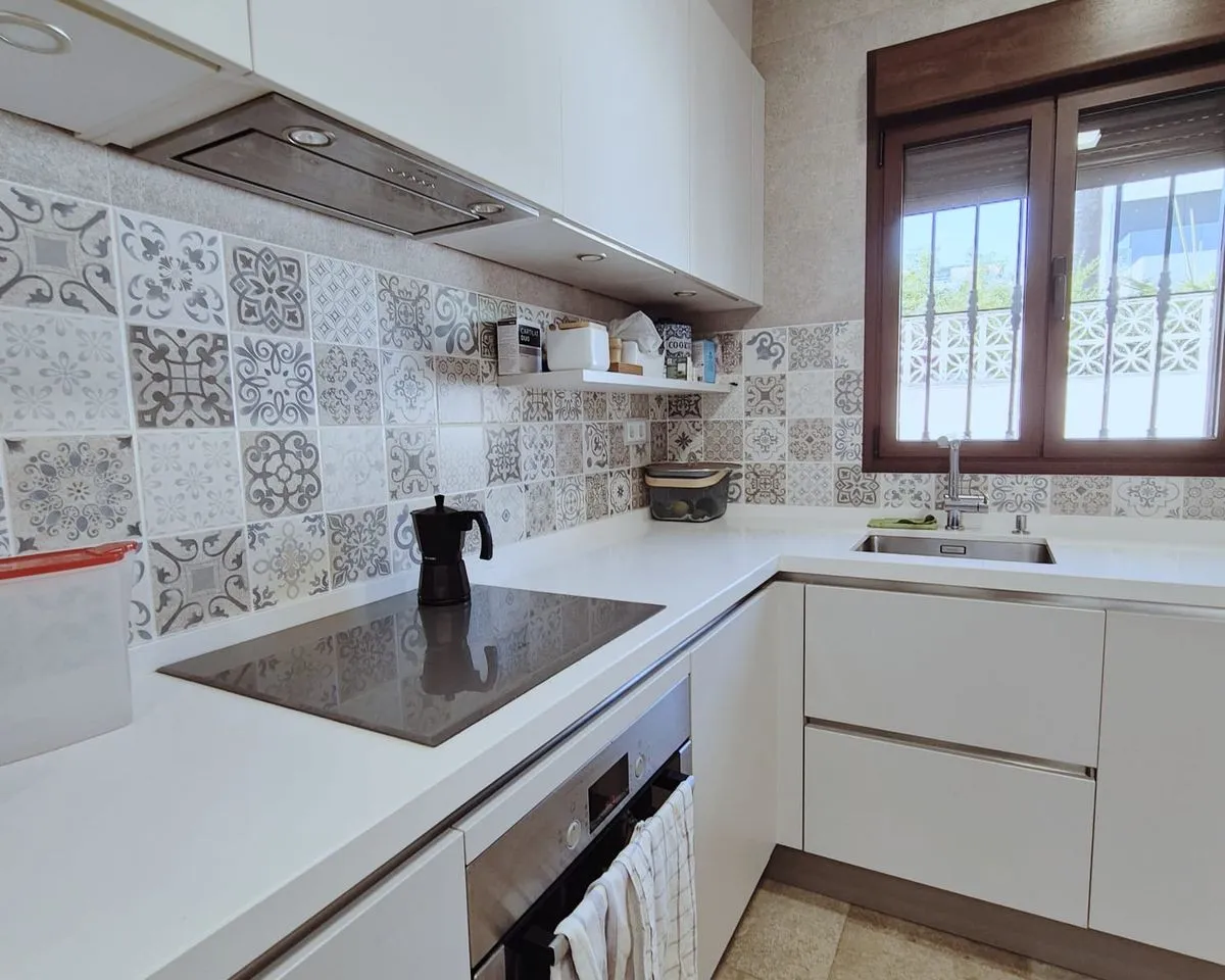 c57a000d-5220-461e-8d02-f1fc12061b26