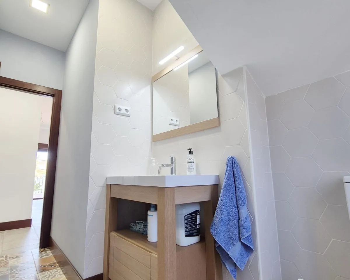 f1141f29-c81d-4dcb-a5c4-4210d0331386