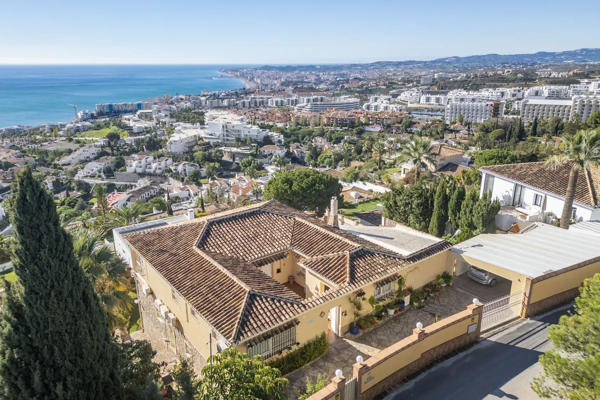 1e7a46e6-3e85-496b-b836-dad62b53c11b