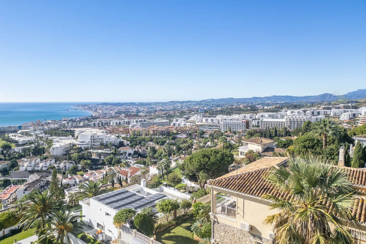 c53ad3eb-b144-477b-98c7-8cbbeb5dbd23