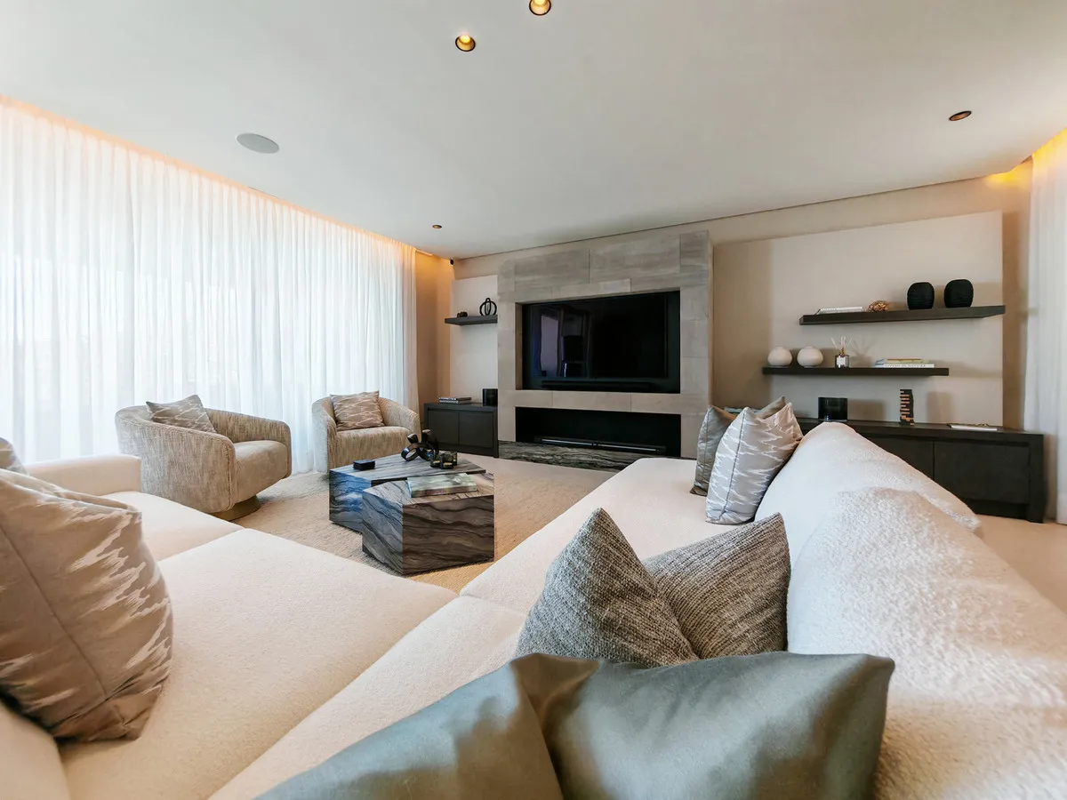 1e2a3030-5651-49eb-b81c-27d42d82da4b