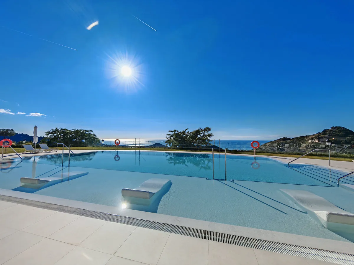 486a0141-3a16-49f5-8f7b-2c959c6b4713