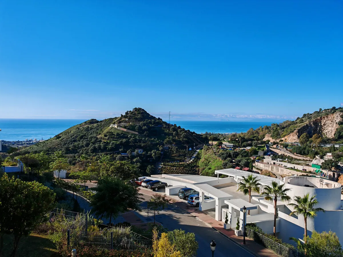 90d668be-6d4b-414f-8536-508771b4c846