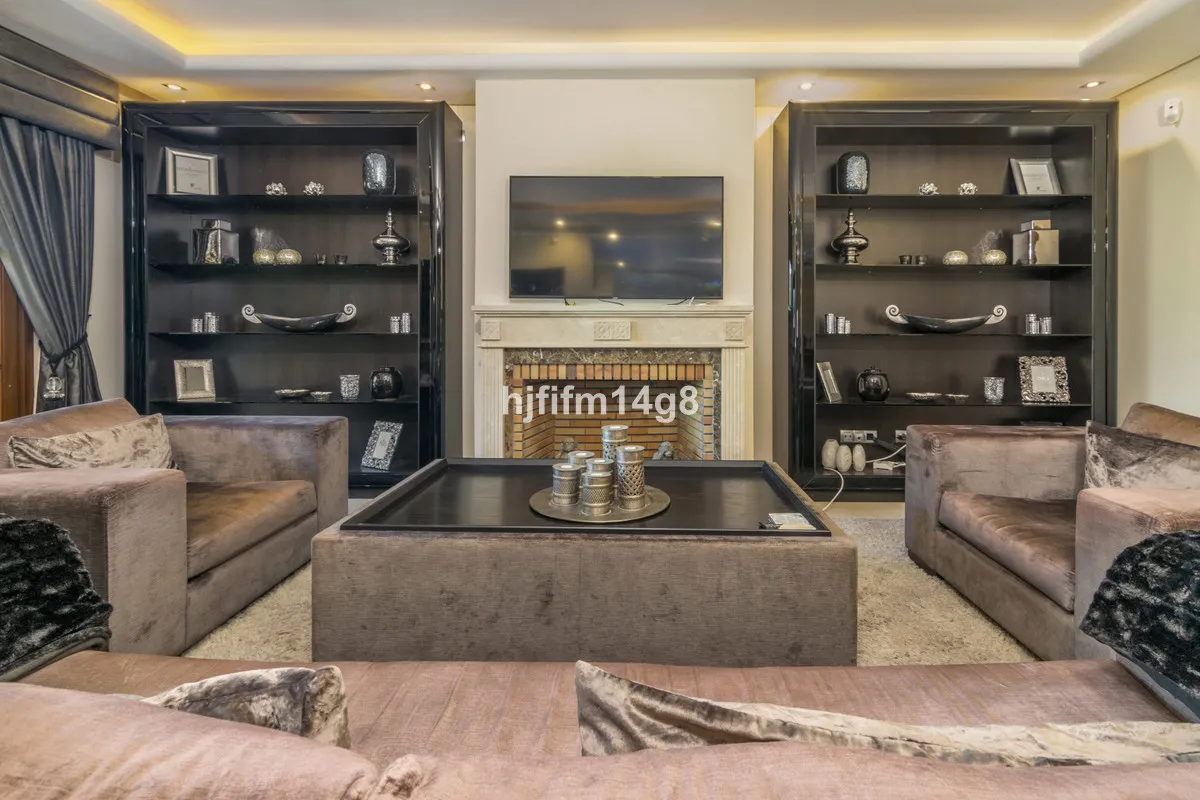 58ae683b-f58d-4f5c-90f5-82933c42b942