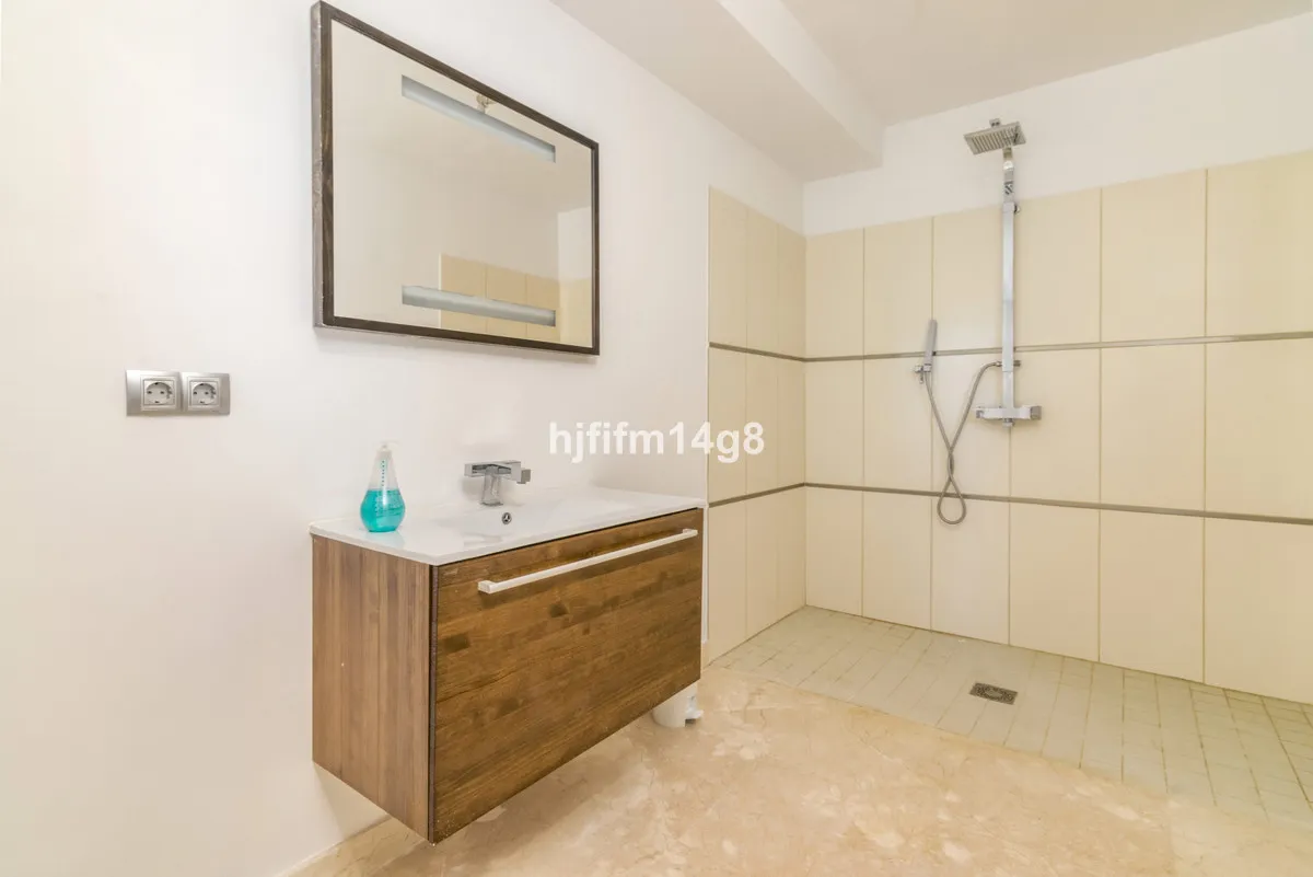 73477113-cfa2-4faf-898d-0ddfd7107d1e