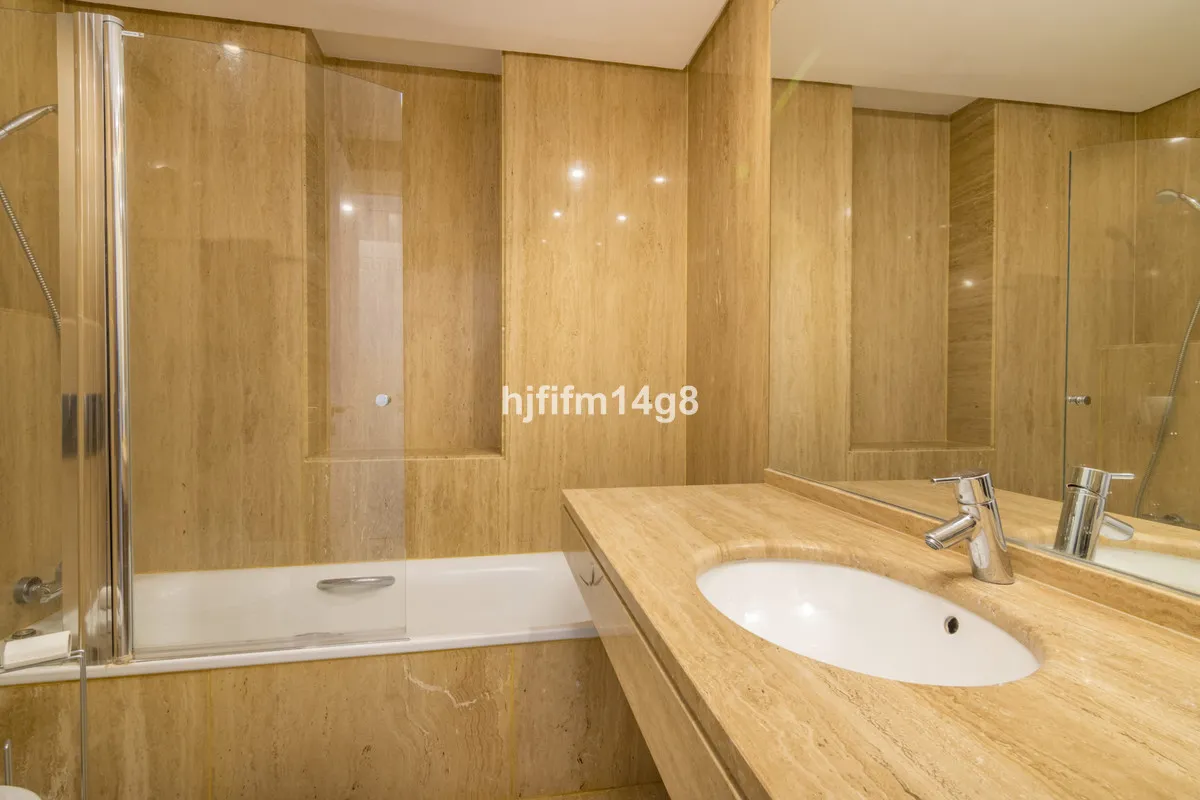 b151729c-25a5-40b9-955e-394cd01c2183