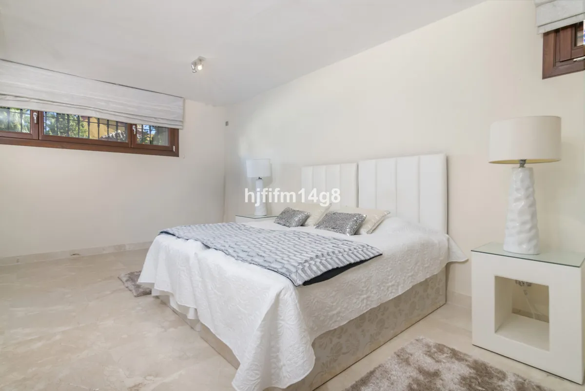 cc20180c-d6f5-4957-b30c-1c1c8f276314