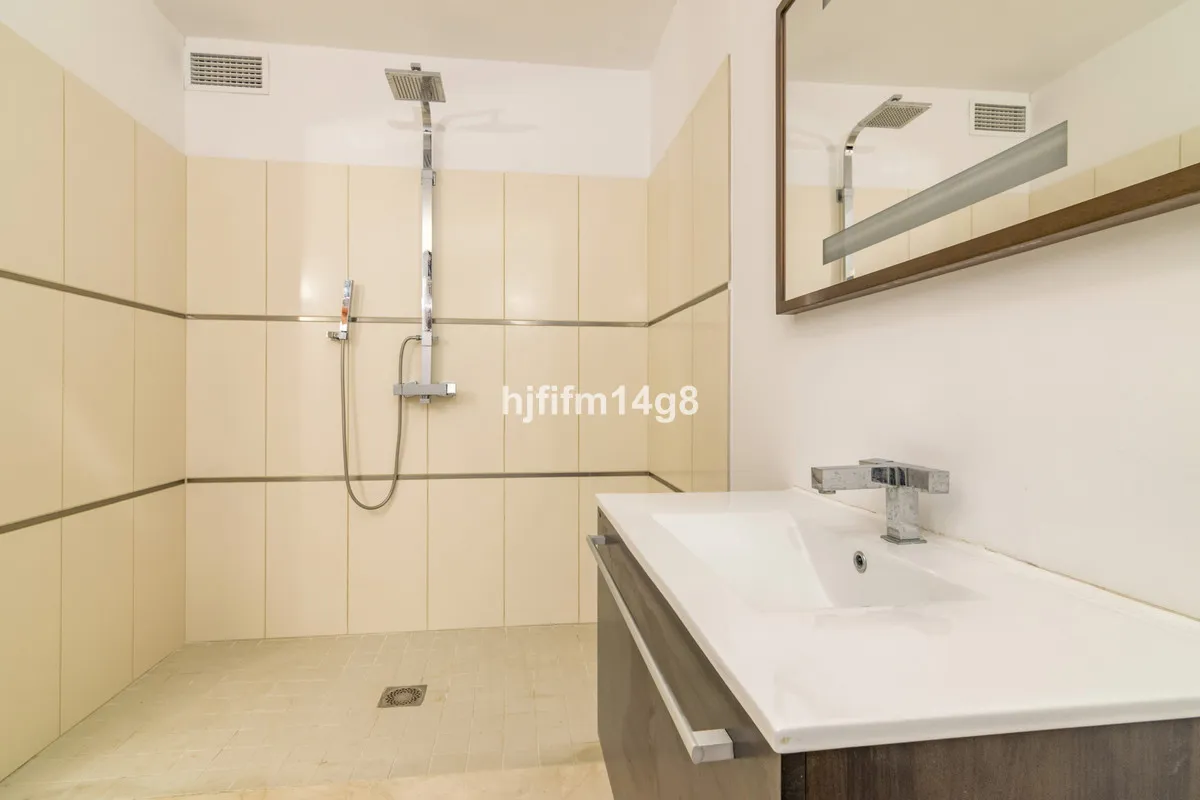 cde6bf6c-d4cd-4c7b-a533-6ea4b6955d13