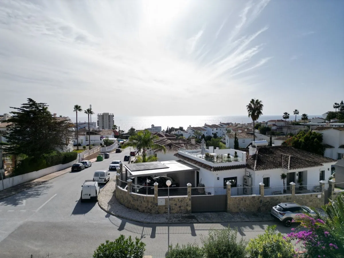 057e4261-c206-4a6d-8bc1-e562eb1863d5