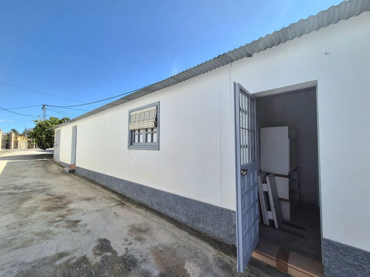 0b968d2d-4f57-4030-a931-08947a951972